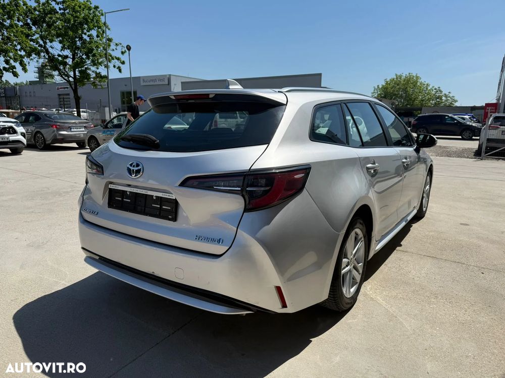 Toyota Corolla 1.8 HSD Dynamic - 9