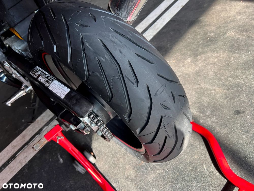 Honda CBR - 18