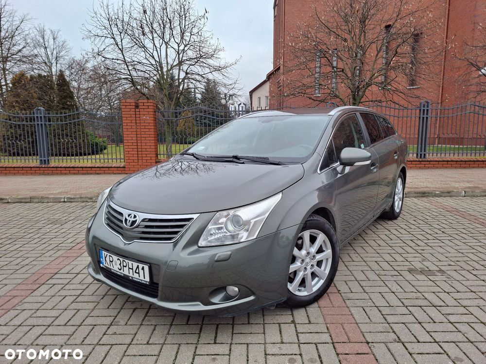 Toyota Avensis 2.0 Sol plus NAVI - 9