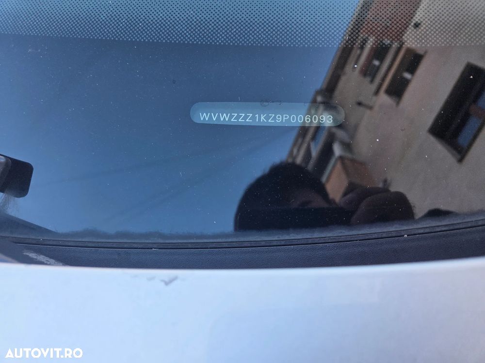 Volkswagen Golf 2.0 TDI United - 15