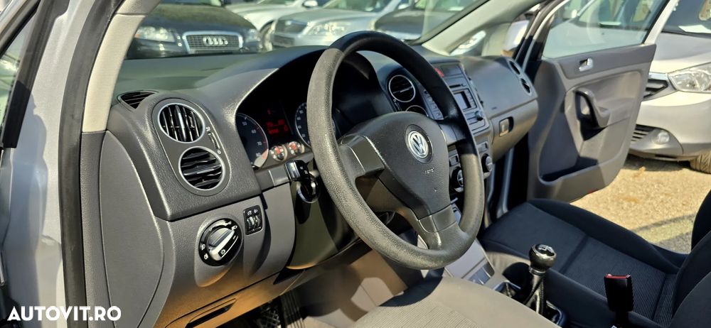 Volkswagen Golf 1.4 Comfortline - 14