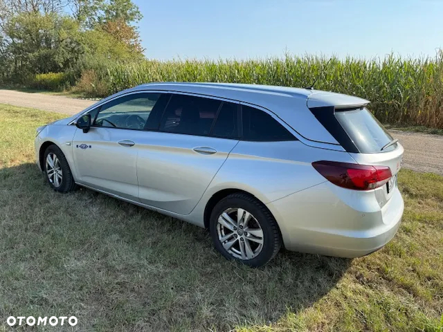 Opel Astra V 1.6 CDTI Dynamic - 7