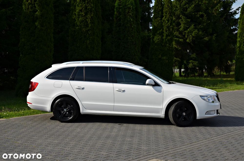 Skoda Superb 2.0 TDI Comfort - 14