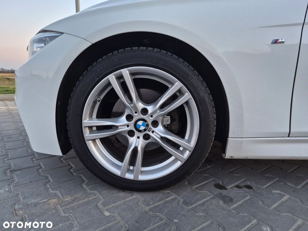 BMW Seria 3 320d M Sport EU6 - 8