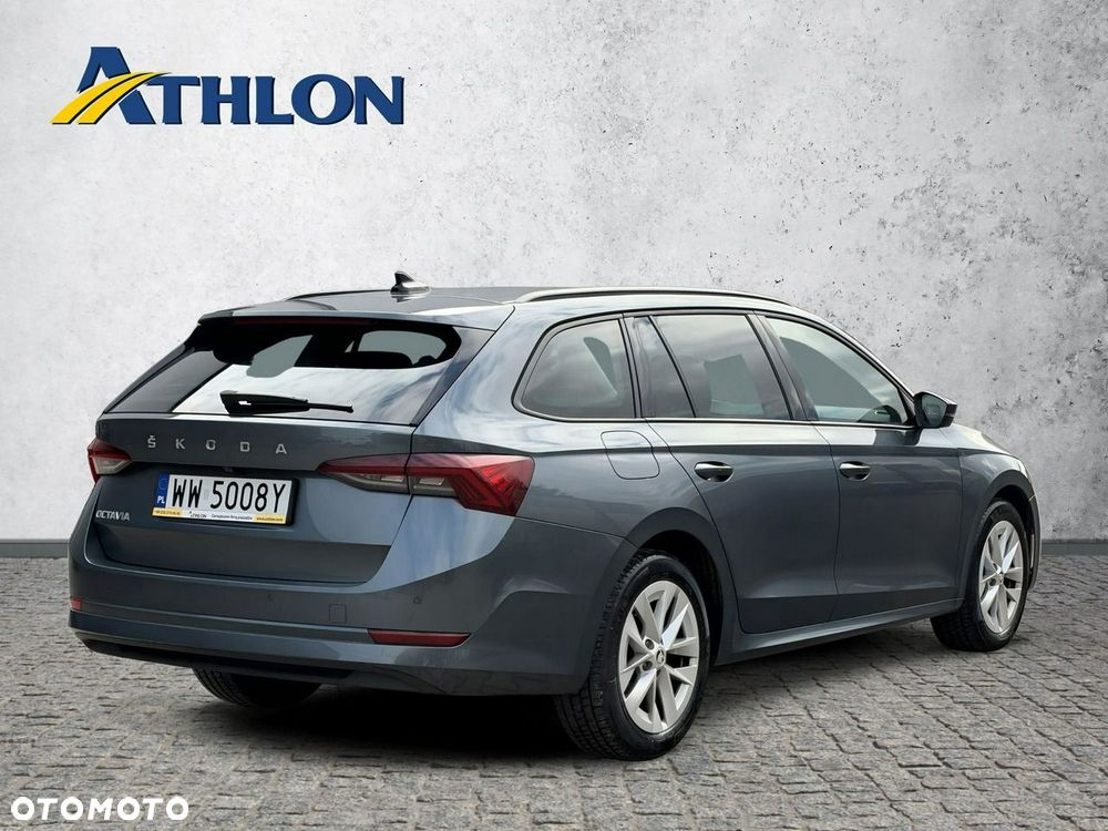 Skoda Octavia 2021 photo 5