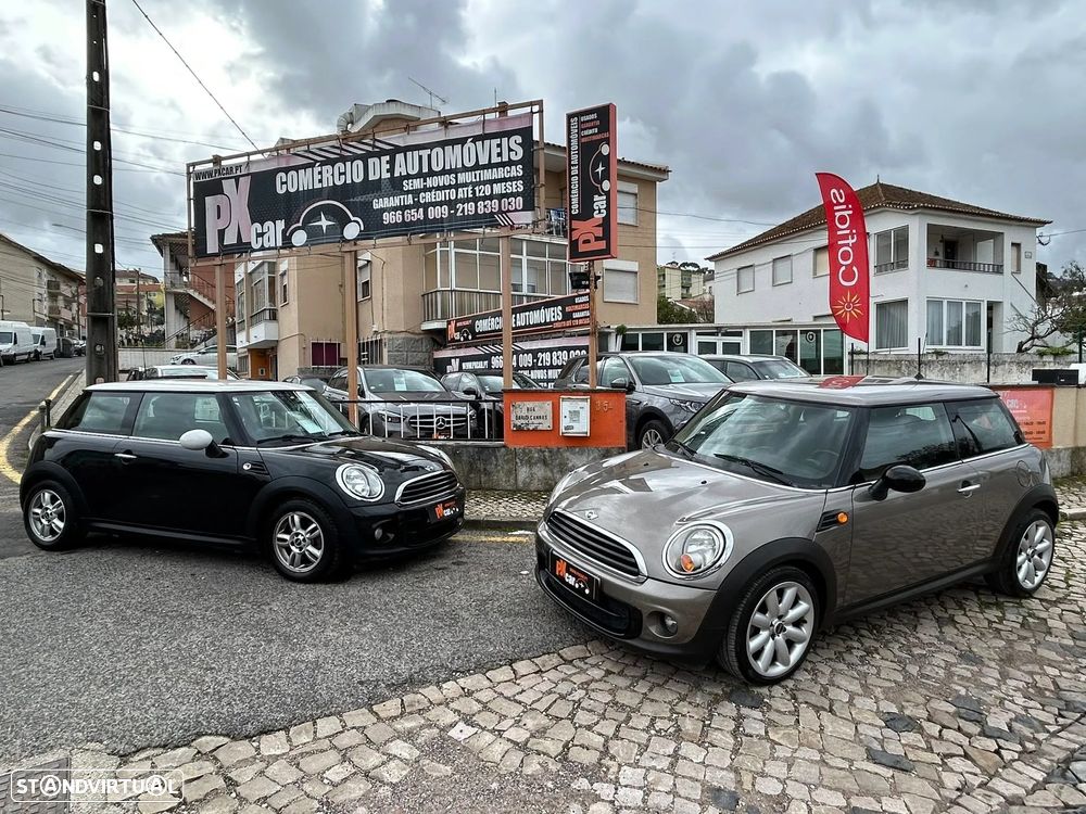 MINI 3 Portas One D - 33