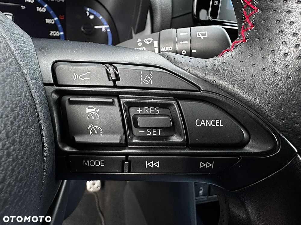 Toyota Yaris Cross Hybrid 1.5 GR Sport - 23