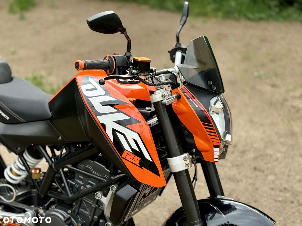 KTM Duke 125 - 8