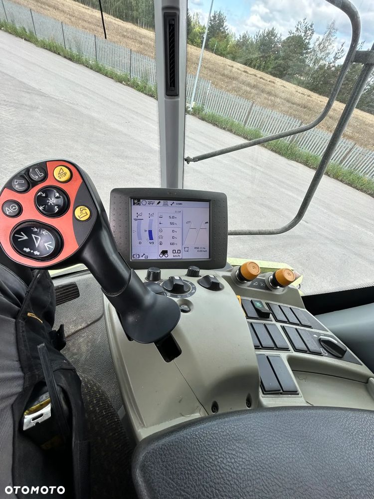 Claas Tucano 440 - 23