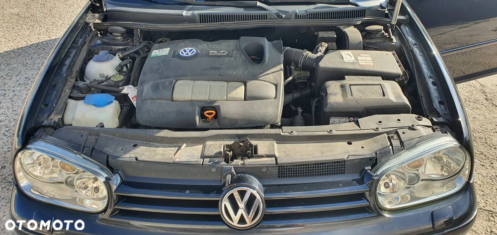 Volkswagen Golf 2.0 Highline - 39