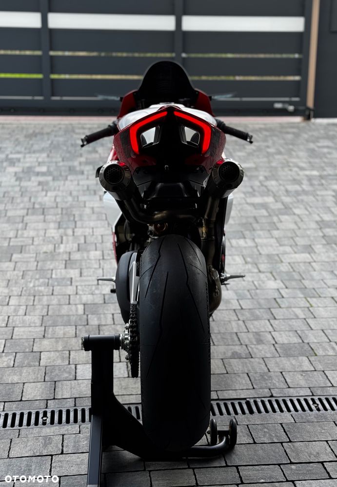 Ducati Panigale V4R - 26