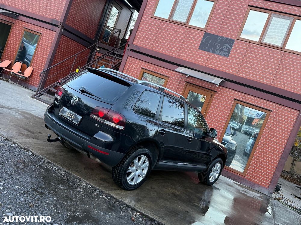 Volkswagen Touareg - 4