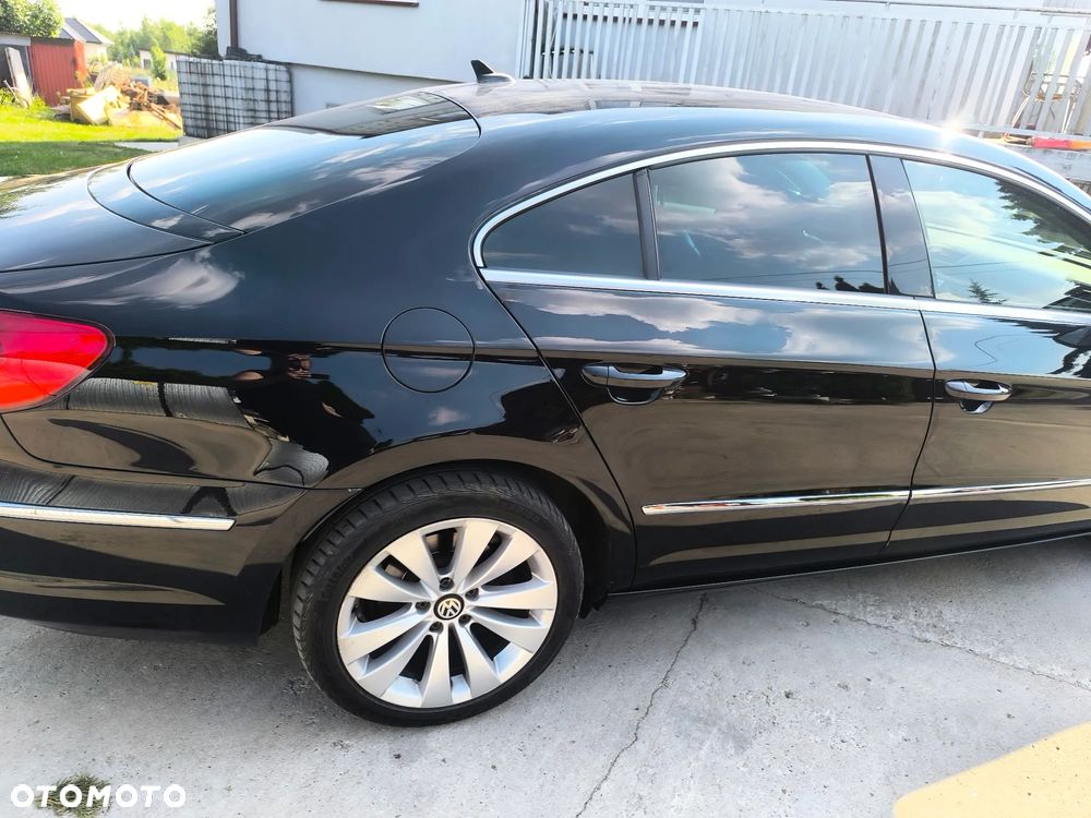 Volkswagen Passat 2.0 TDI Highline DSG - 9