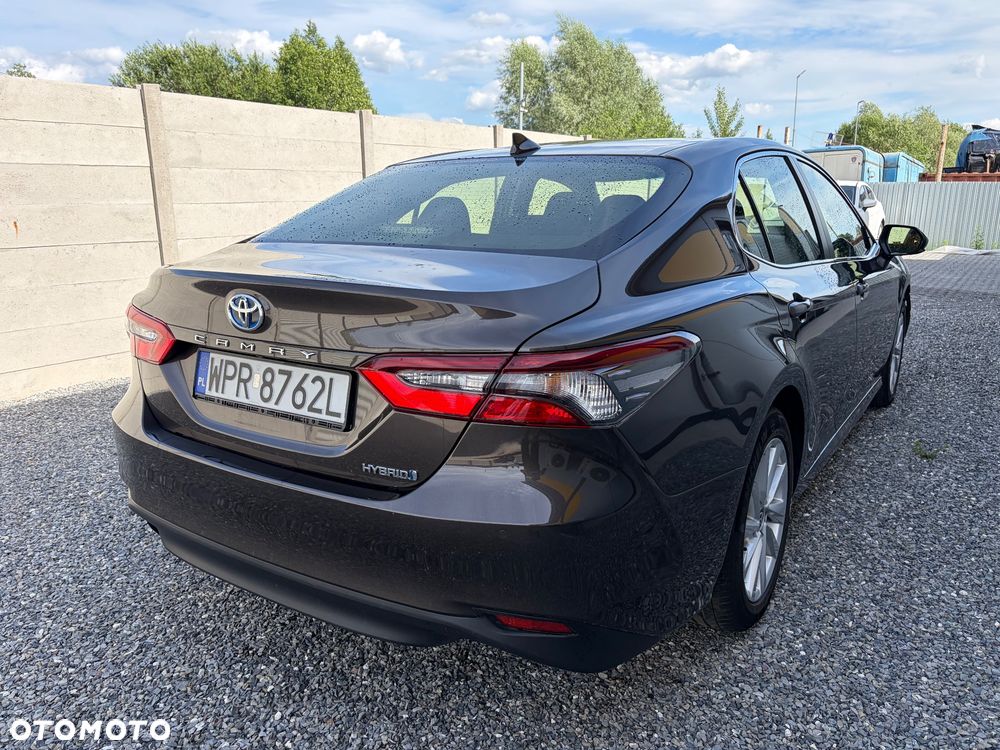 Toyota Camry 2.5 Hybrid Comfort CVT - 4