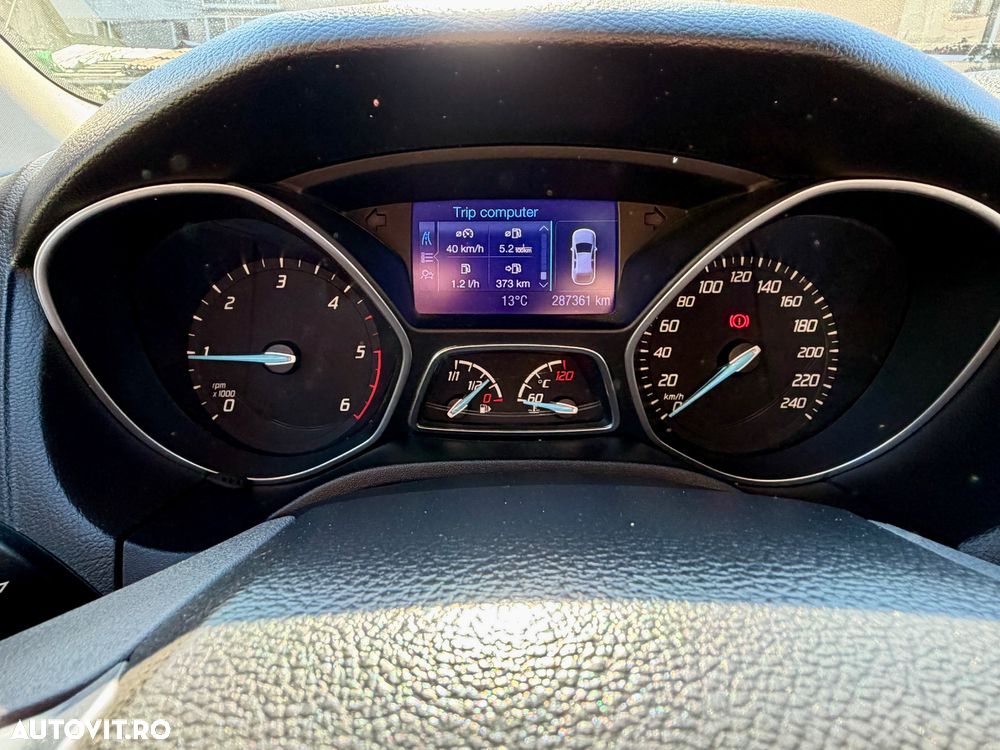Ford Focus - 6