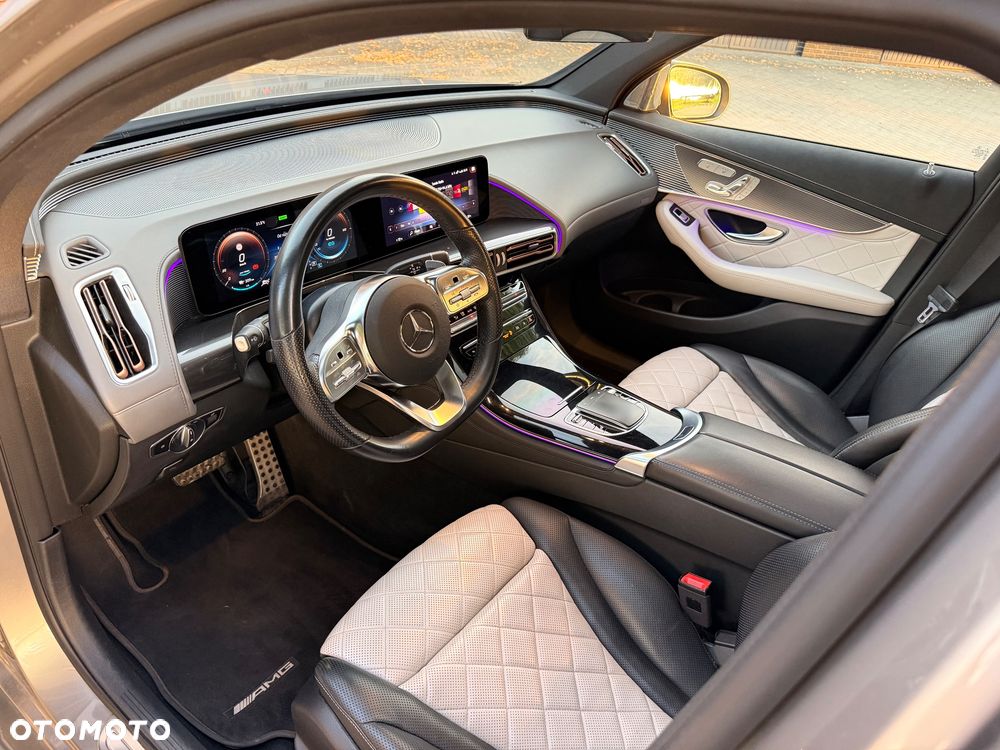Mercedes-Benz EQC 400 4Matic AMG Line - 8