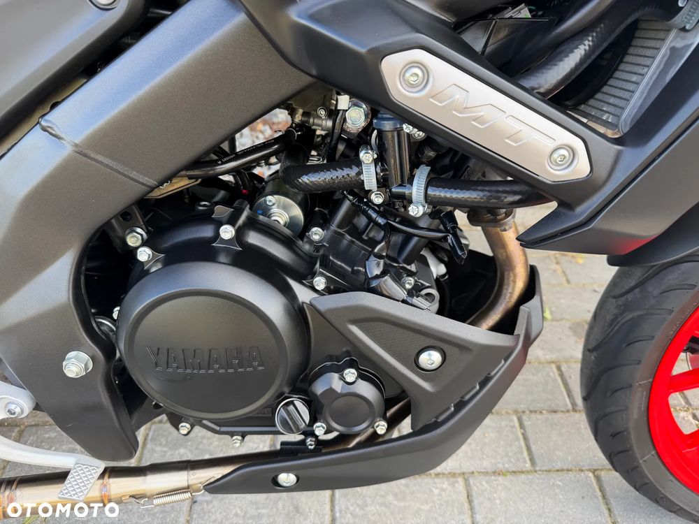 Yamaha MT - 19