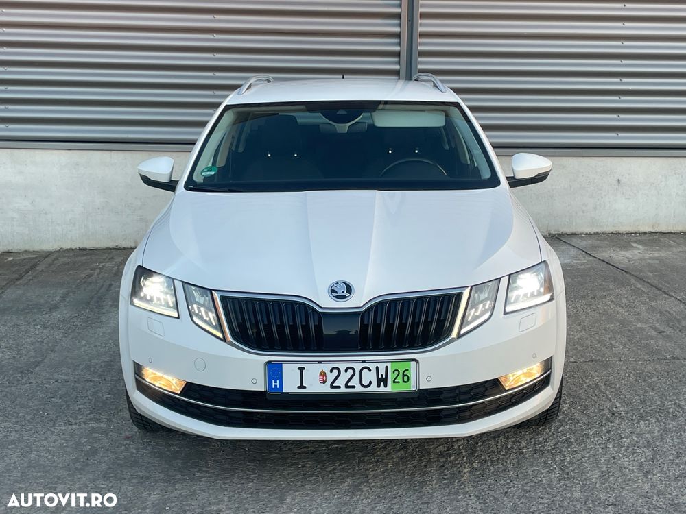 Skoda Octavia 2.0 TDI (Green tec) DSG Style - 1