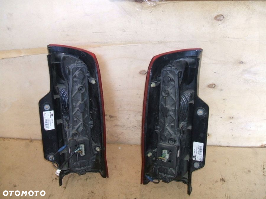 FIORINO QUBO NEMO BIPPER LAMPA TYŁ TYLNA prawa lewa + WKŁAD LAMPY - CAŁA - 4