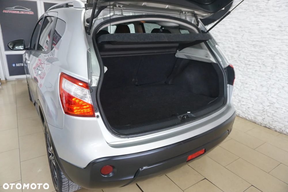 Nissan Qashqai - 15