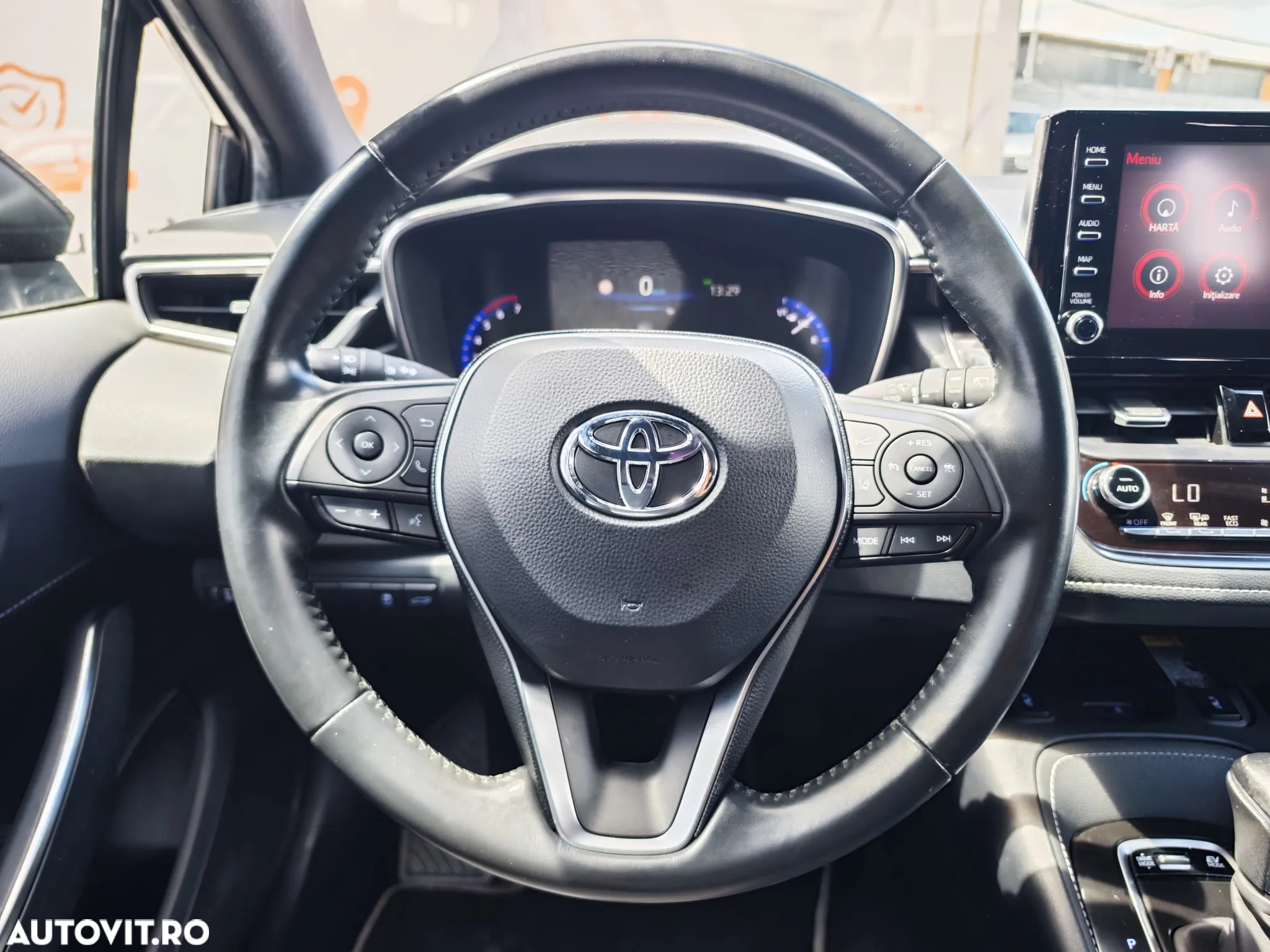 Toyota Corolla 1.8 HSD Dynamic - 23