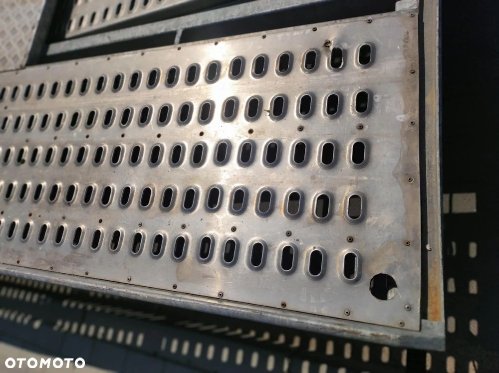 Iveco Daily 65c18 najazd laweta 3.0 - 8