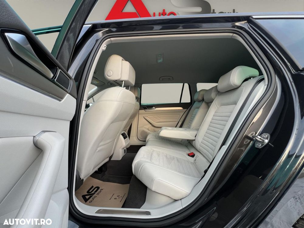 Volkswagen Passat 2.0 TDI SCR DSG Elegance - 16