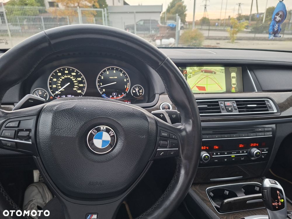 BMW Seria 7 - 14