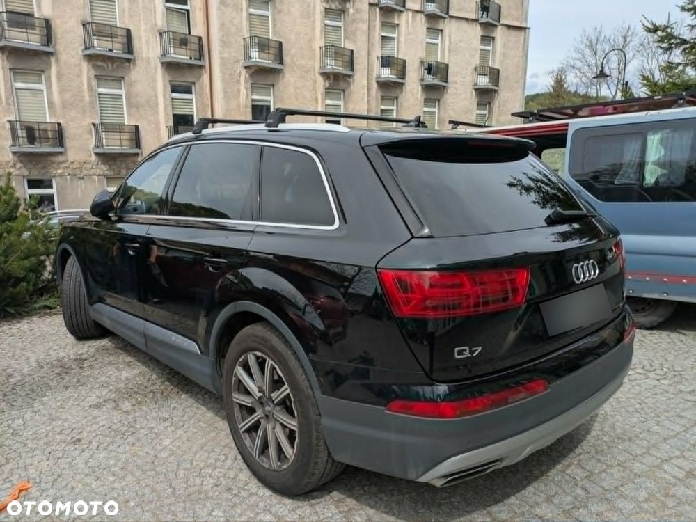 Audi Q7 - 2