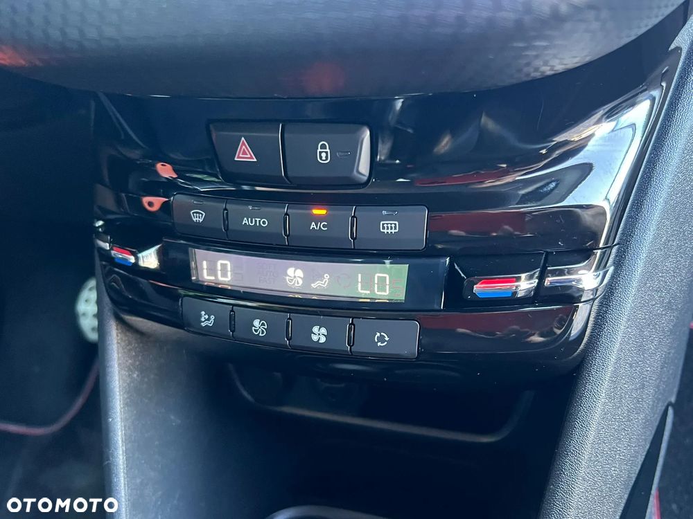 Peugeot 2008 PureTech 110 Stop&Start GT-Line Edition - 17