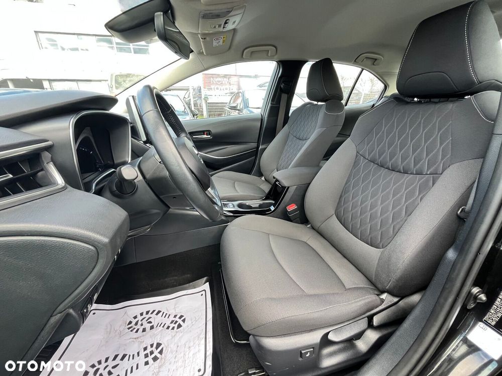 Toyota Corolla 1.8 Hybrid Comfort - 25