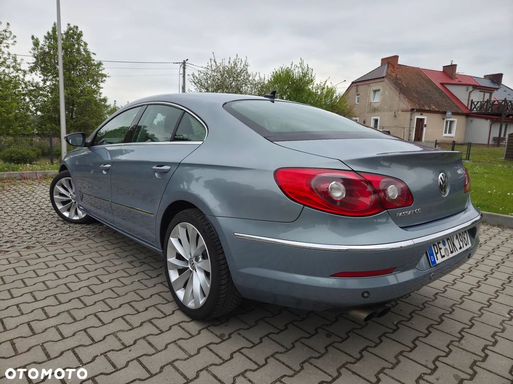 Volkswagen Passat CC 2.0 Blue TDI - 5