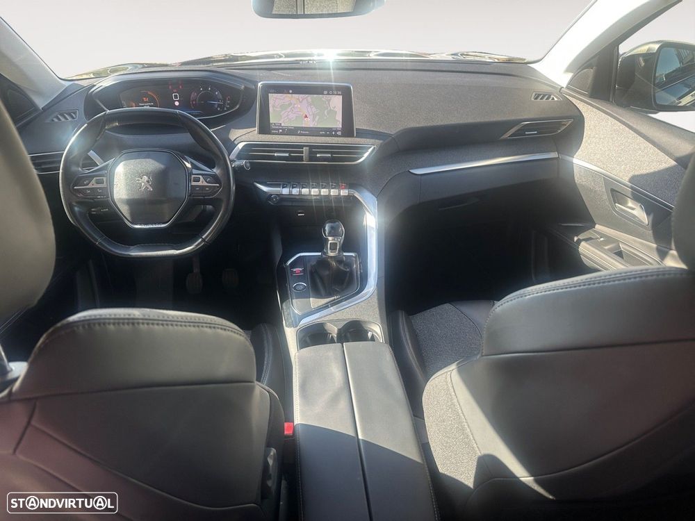 Peugeot 3008 1.5 BlueHDi Allure - 10