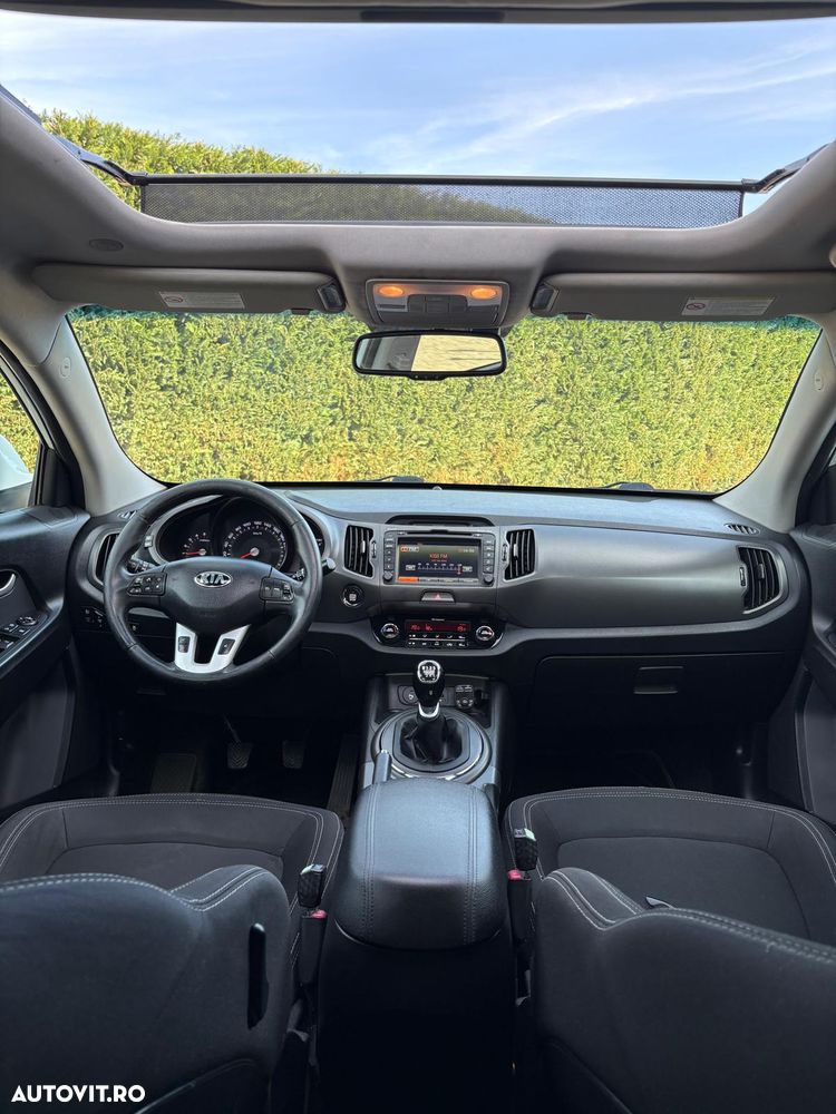 Kia Sportage 1.7 DSL MT 4x2 PREMIUM - 8