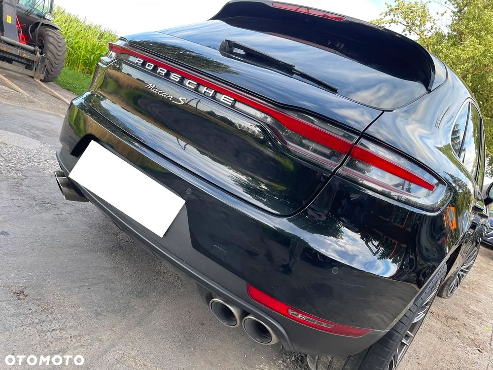 Porsche Macan S - 29