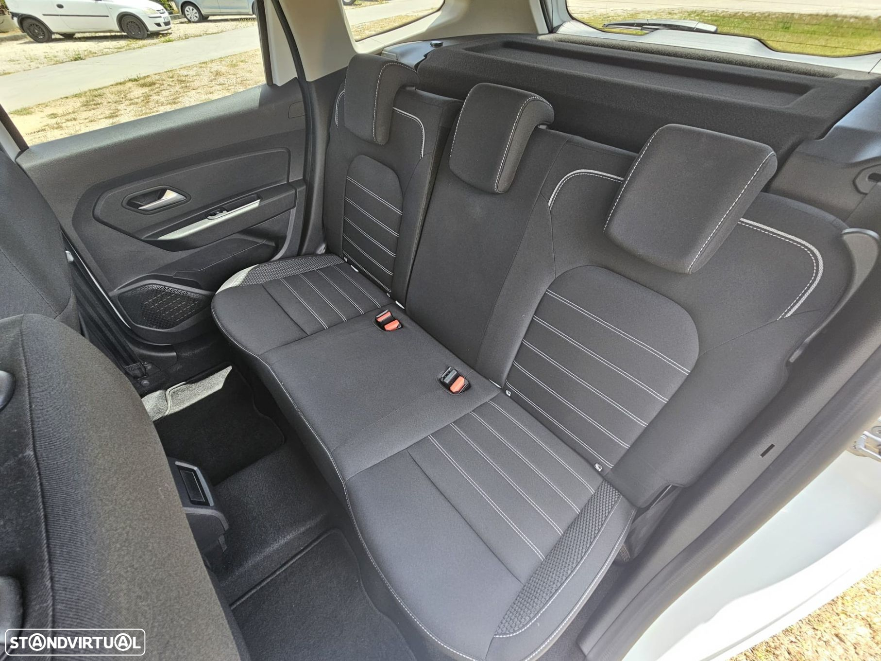 Dacia Duster 1.0 TCe ECO-G Journey+ Up&Go Bi-Fuel - 22