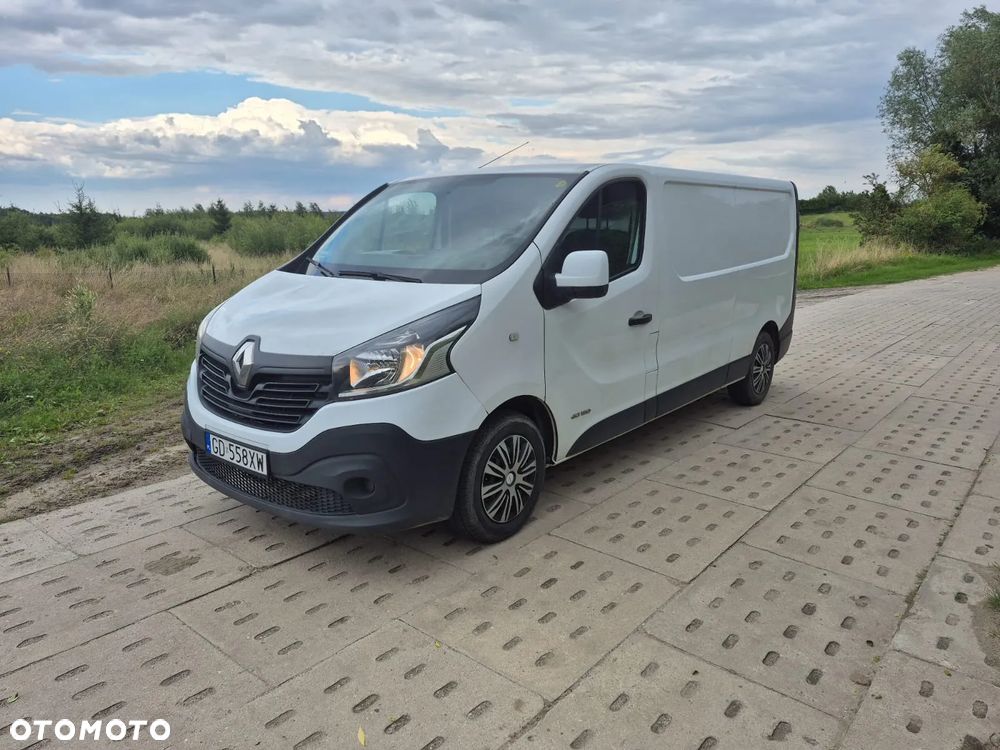 Renault Traffic - 1