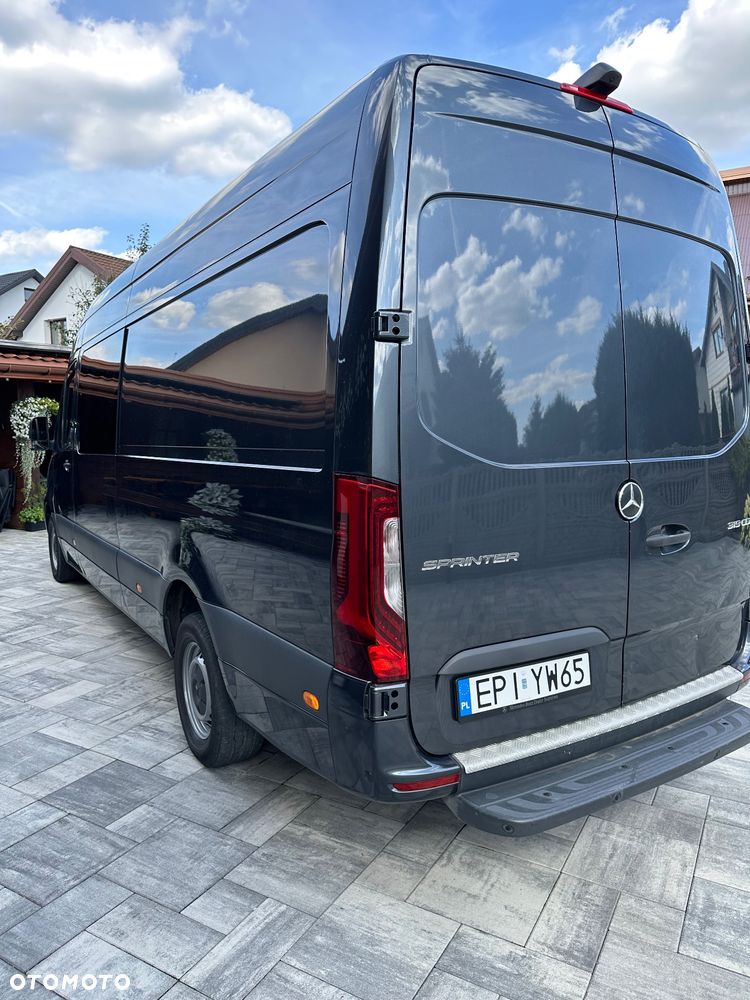 Mercedes-Benz Sprinter - 7