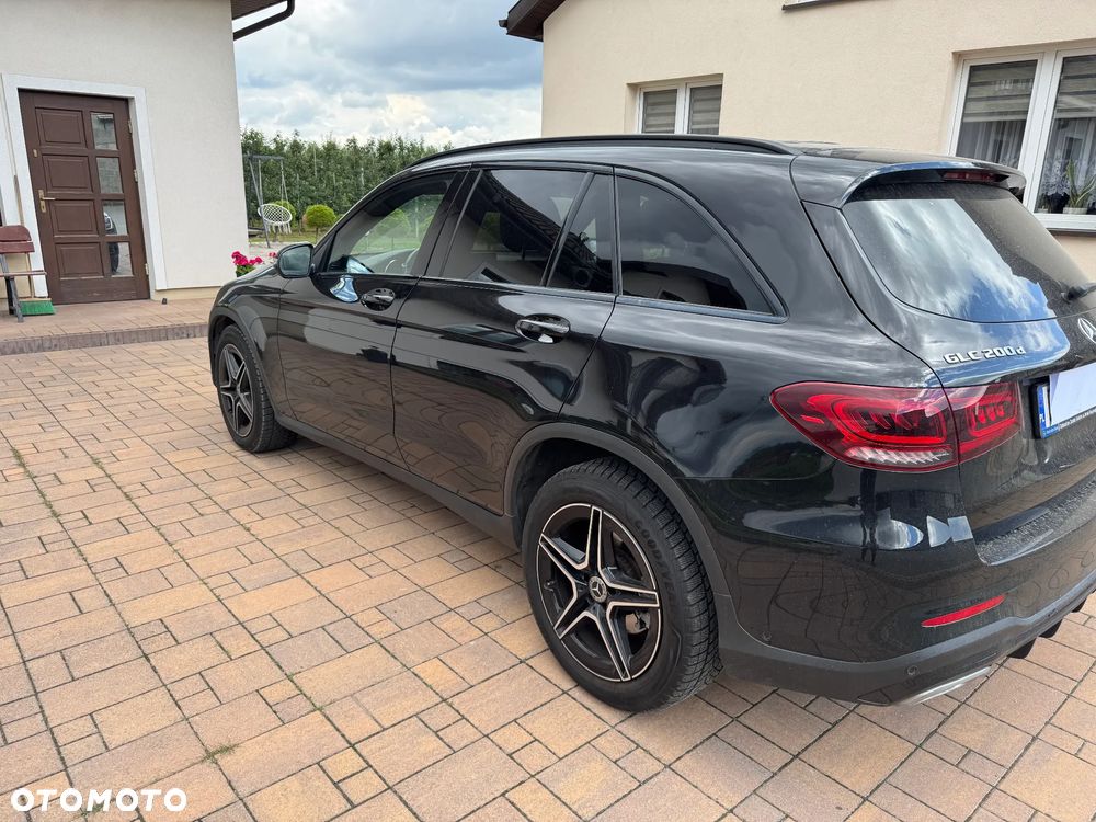 Mercedes-Benz GLC 200 d 4-Matic - 3