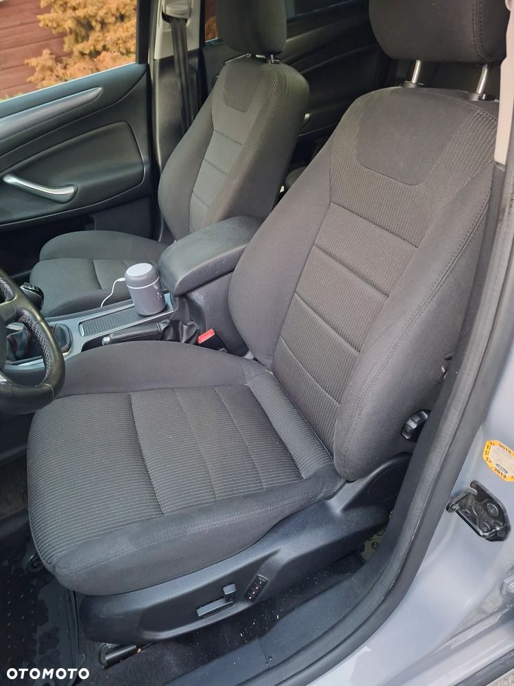 Ford Mondeo 2.2 TDCi Trend - 8