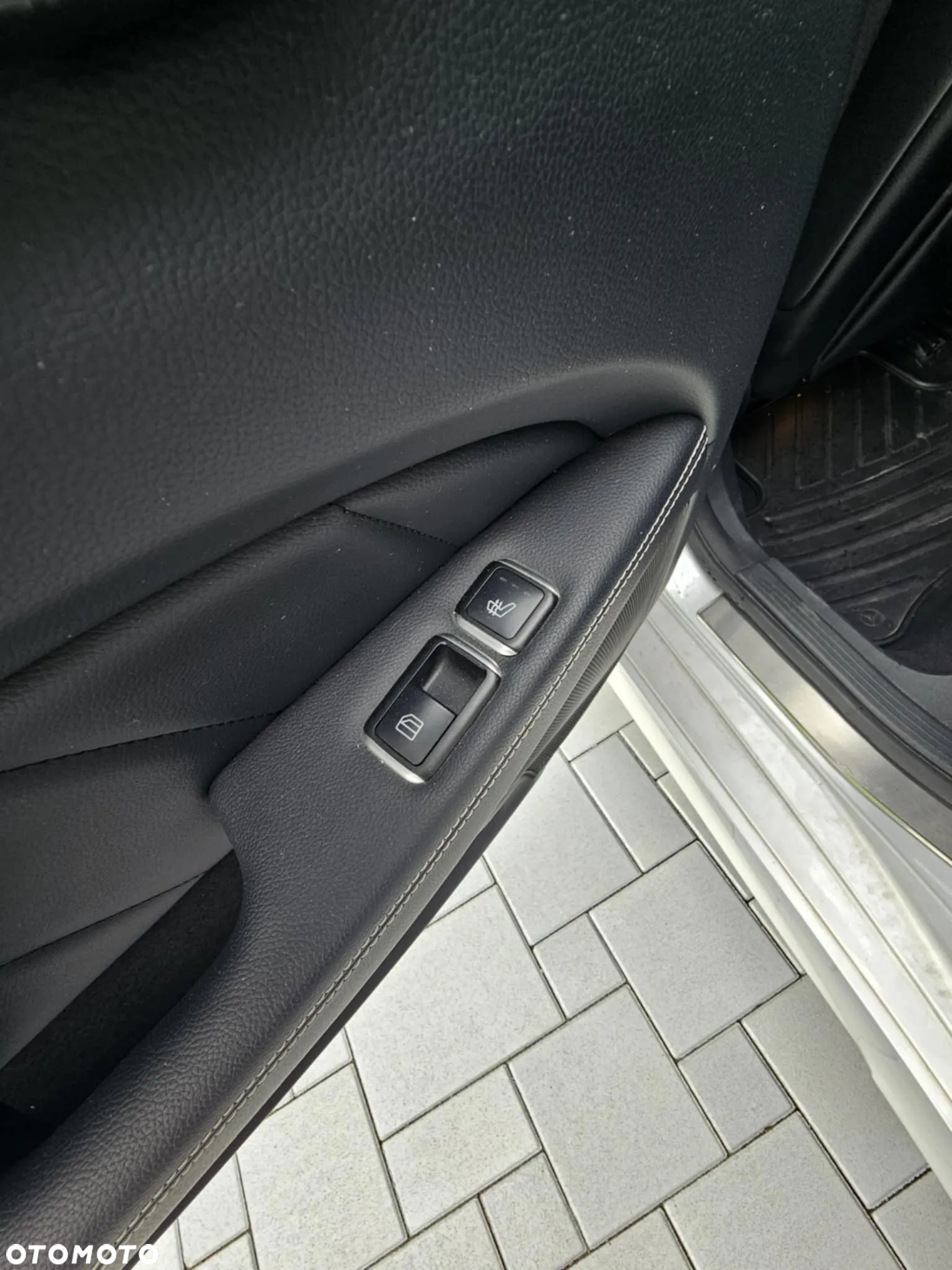 Mercedes-Benz CLS 350 BlueTEC 4Matic 7G-TRONIC - 29