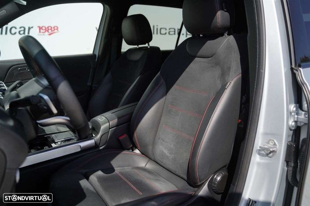 Mercedes-Benz GLB 180 d AMG Line - 34