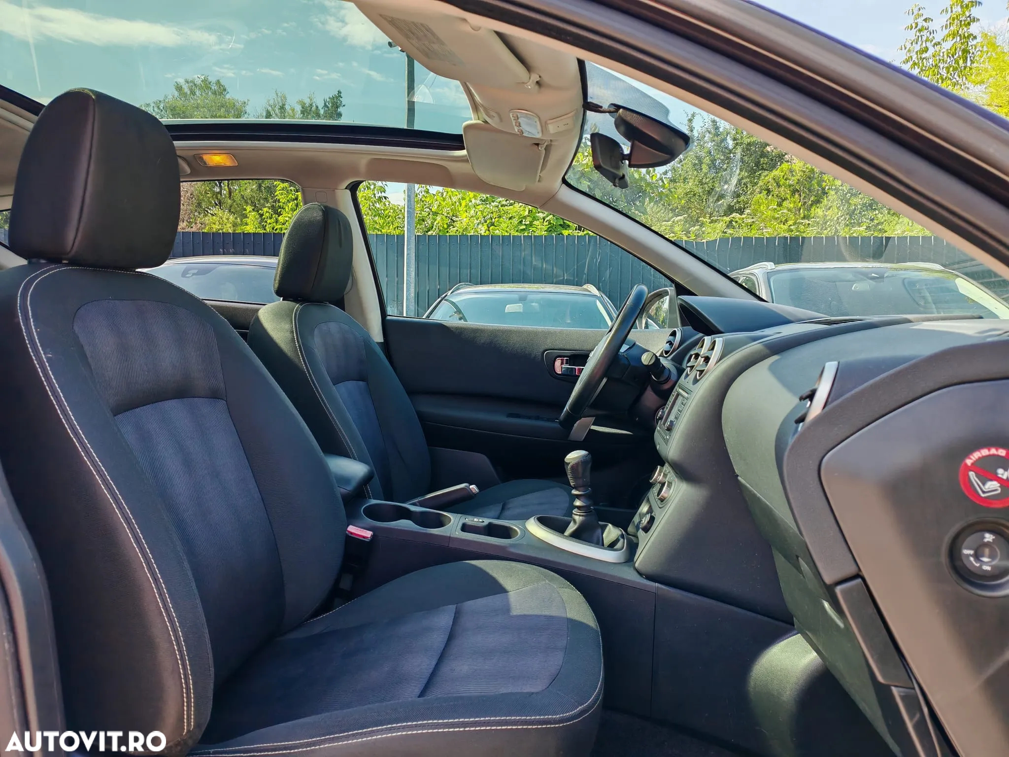 Nissan Qashqai 1.6 DCI N-Connecta - 6