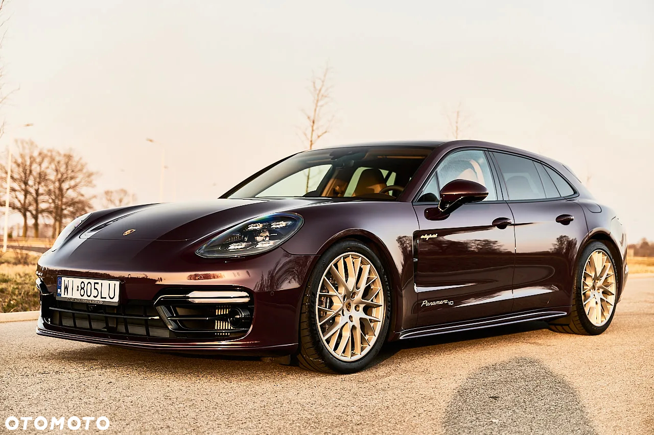 Porsche Panamera - 3