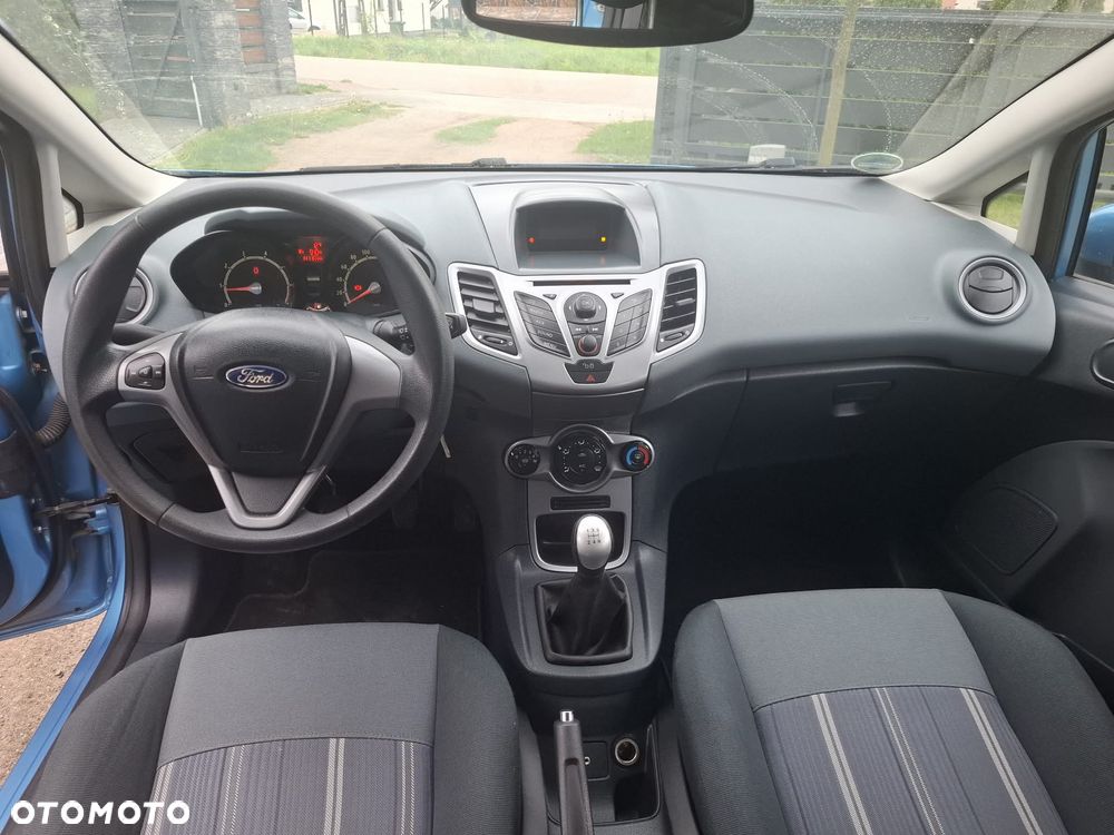 Ford Fiesta - 13