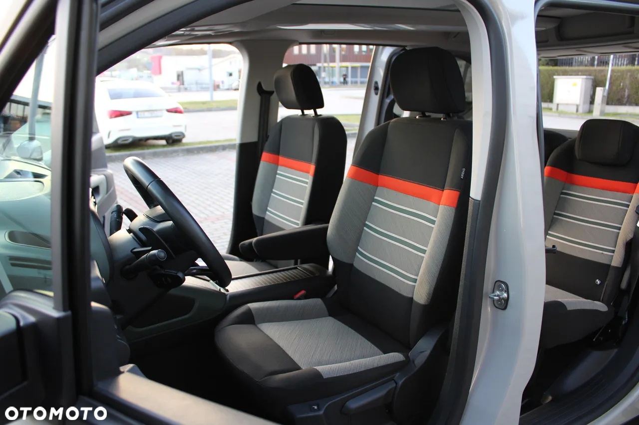 Citroën Berlingo M PureTech 130 EAT8 SHINE - 23