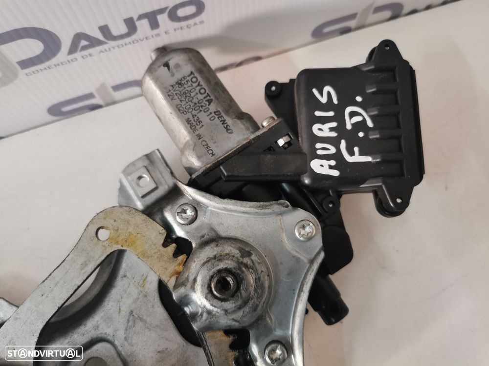 Elevadores Vidros - Toyota Auris - 3