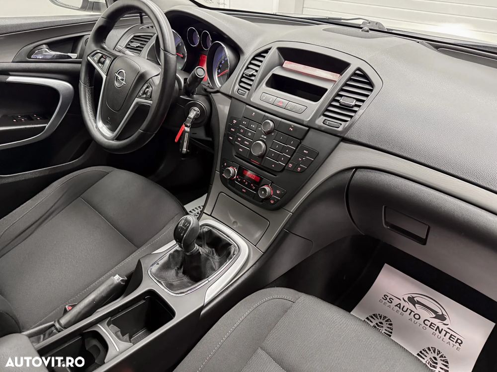 Opel Insignia 2.0 CDTI Design Edition - 16