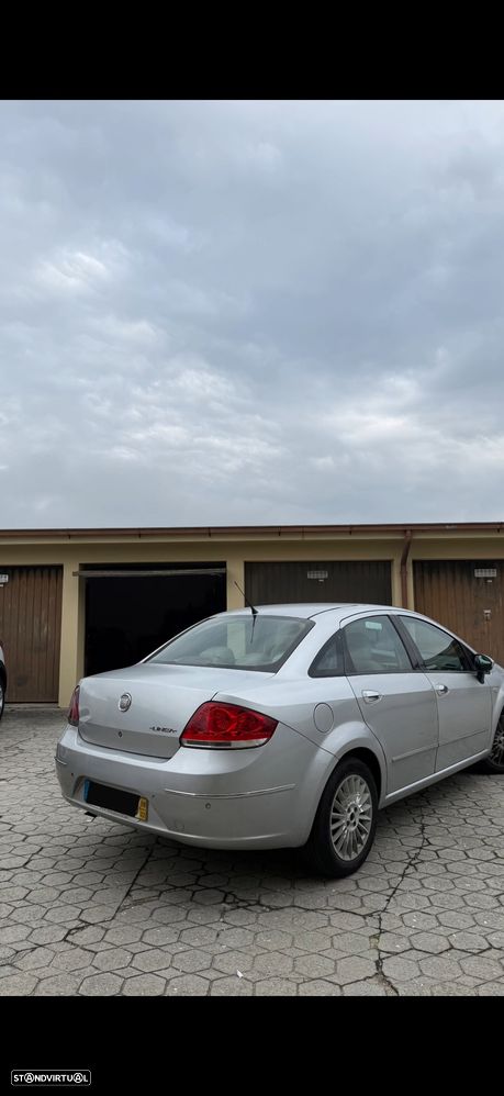 Fiat Linea 1.3 M-Jet Emotion - 13