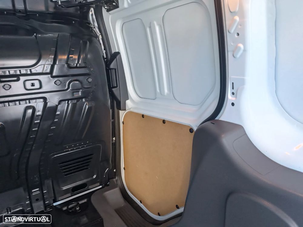 Ford transit connect 1.5 tdci 100cv nacional - 13